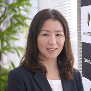 取締役　井上 真奈